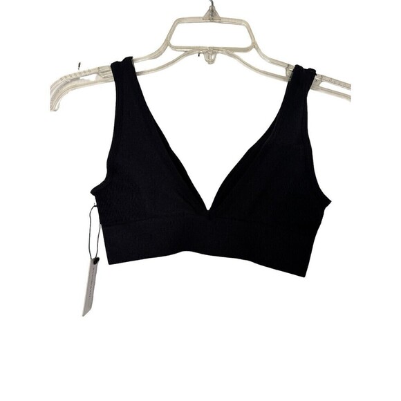 We Wore What XSmall Black Athleisure Unpadded Pullover V-Neck Bra NWT - Picture 2 of 9